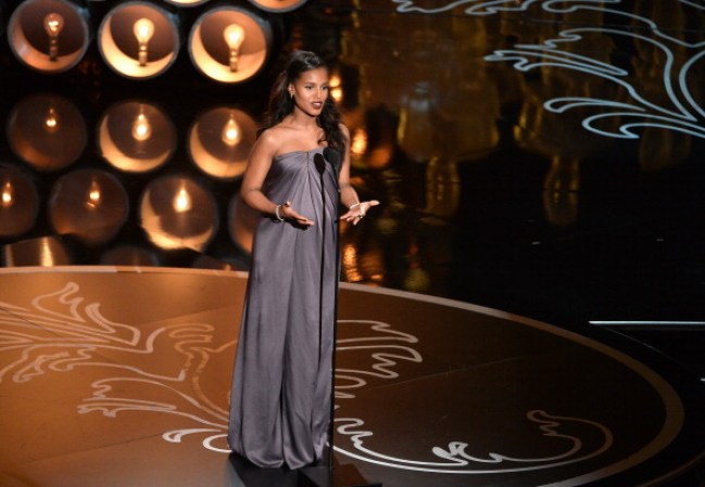 La actriz Kerry Washington se ve súper linda embarazada.