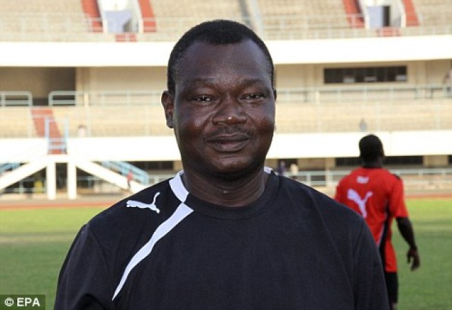 Amele Abalo era entrenador del equipo nacional de fútbol de Togo. Murió el 9 de enero de 2010 durante un ataque guerrillero contra el autobús en el que viajaba la seleccción nacional para competir en la Copa Africana de Naciones.