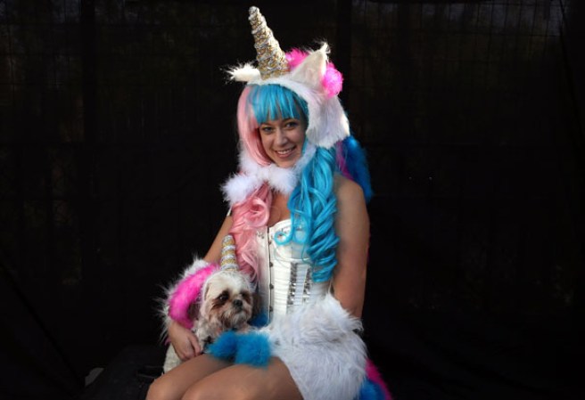 Varias mascotas se dieron cita al desfile “Tompkins Square Halloween Dog Parade” de Nueva York , una fiesta de Halloween para perros por todo lo alto.