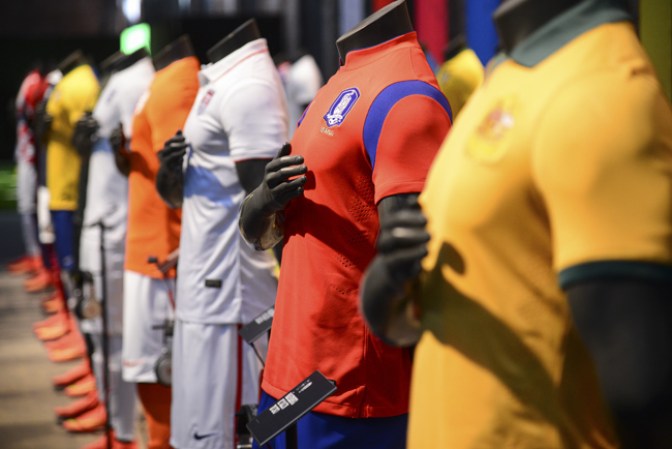 Por primera vez, Nike supera en patrocinios a Adidas.