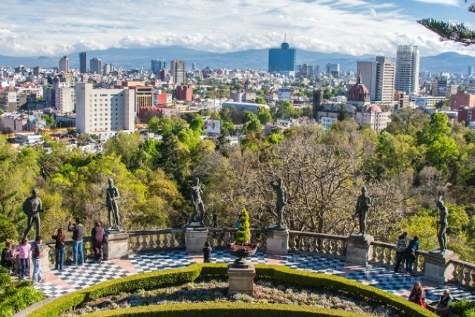 3. Ciudad de México. Es una de las urbes más grandes del mundo, pero pese a los múltiples problemas que ocasiona su densidad poblacional, es una ciudad hermosa y la capital del país.