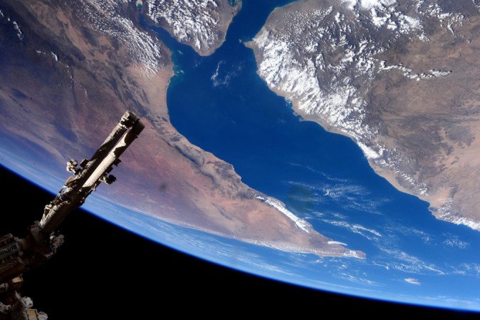 La astronauta de la Estación Espacial Europea Samantha Cristoforetti tomó esta hermosa foto del Golfo de Adén y el cuerno de Africa.
