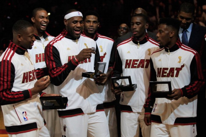 Quieren otro anillo de campeones.
