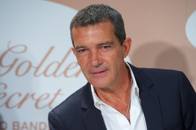 Antonio Banderas dijo durante la Procesión de María Santísima de Lágrimas y Favores en España: "He venido a recordar muchas cosas, para encontrar mis raíces, mis respetos ...".