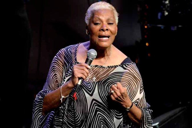 Grandes artistas nominados a los Grammy 2014: Dionne Warwick