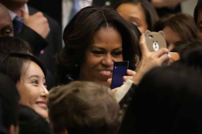 Michelle Obama destila simpatía y elegancia en China.