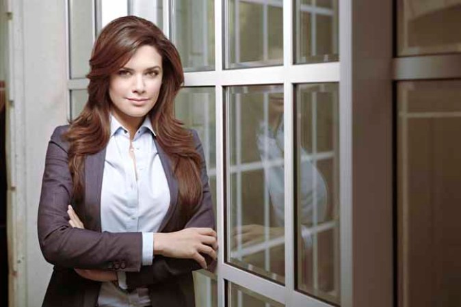 Angélica Celaya como Eugenia Casas