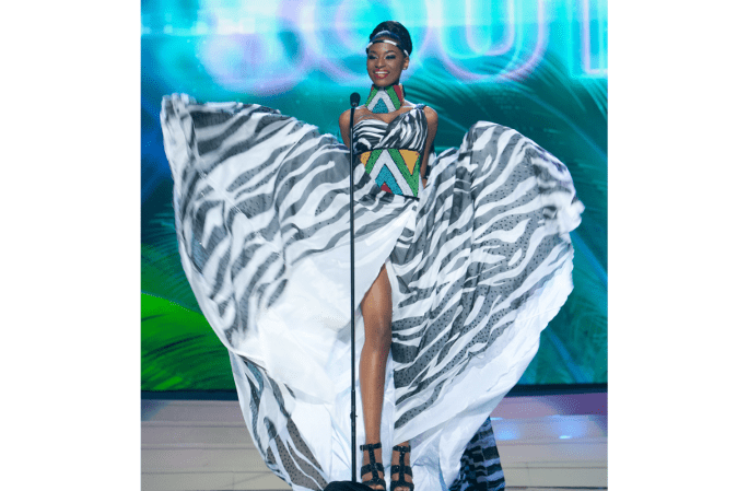 Miss Sudáfrica, Ziphozakhe Zokufa.