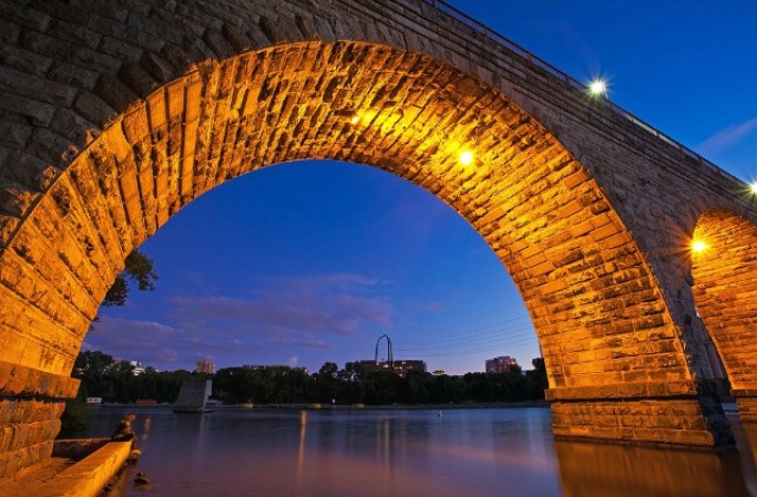 5. Minneapolis-St. Paul, conocidas también como las ciudades gemelas, tienen grandes oportunidades en el ámbito de los negocios para las mujeres jóvenes.
