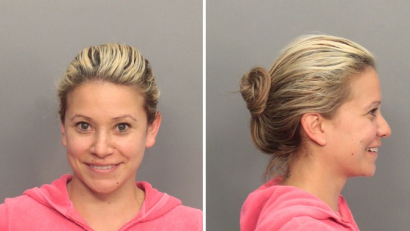 Michelle Vargas fue arrestada el 4/05/13 acusada de:<br />HOLD FOR OTHER AGENCY