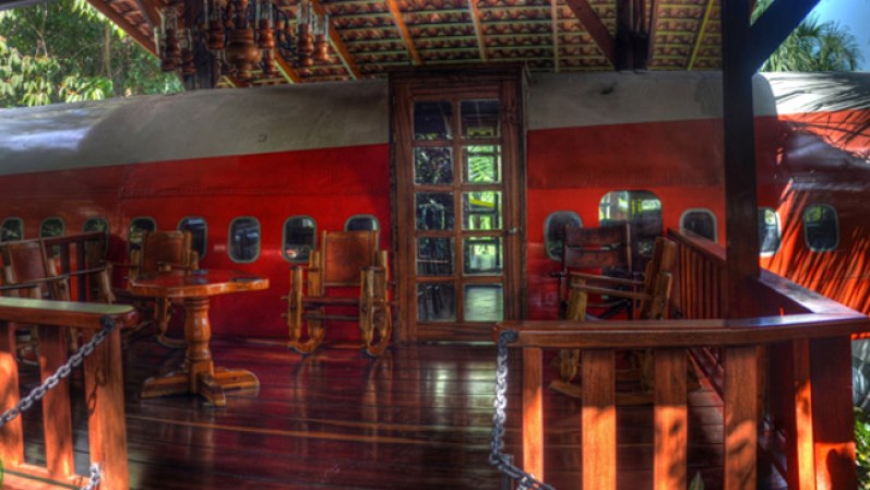Si estás cansado de los hoteles convencionales, el hotel Costa Verde en Costa Rica tiene una suite de lujo que verdaderamente está “a la altura”.
