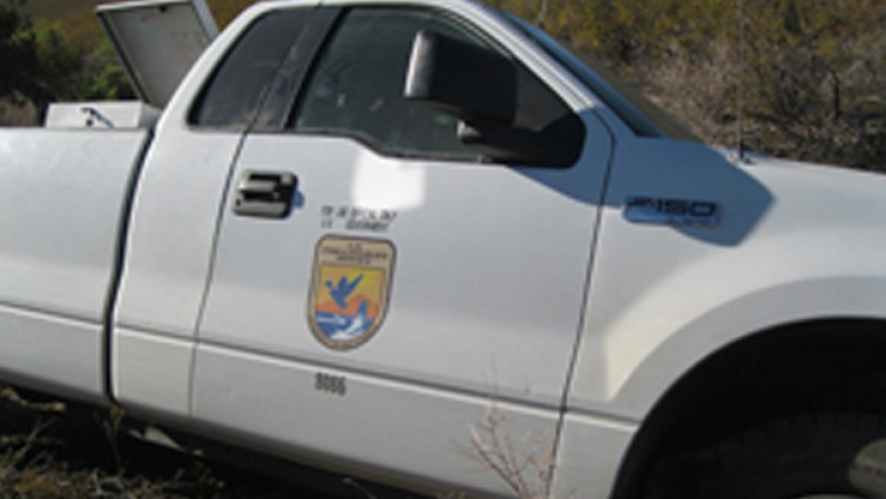 Estos narcotraficantes si se llevan una “A” por el esfuerzo… ya que clonaron un vehículo de “U.S and Wildlife” donde intentaban traficar 933 libras de marihuana.