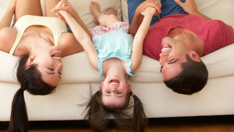 Gracias a nuestros padres, en la infancia adoptamos y desarrollamos una serie de creencias que, aun sin bases, reproducimos de adultos. ¿Cuáles de estos mitos has llevado a tu vida?