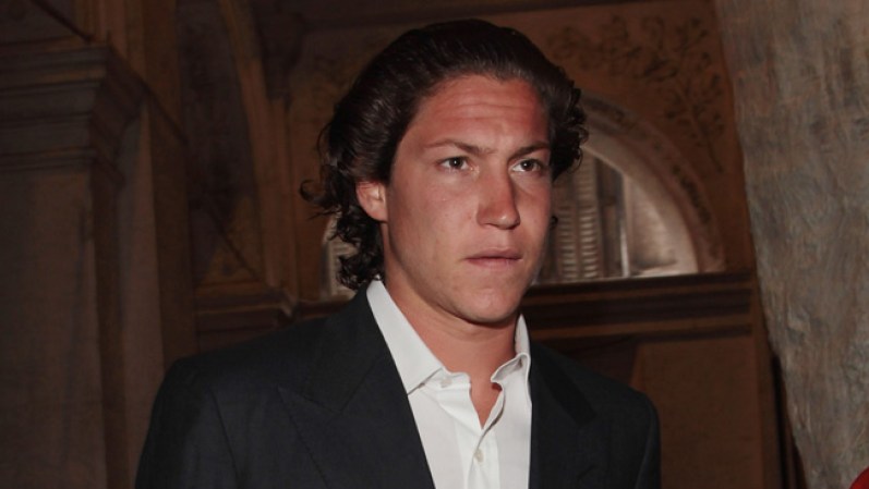 Demi Moore también fue protagonista de la semana pues se reporta que sale con Vito Schnabel, un joven de sólo 26 años.