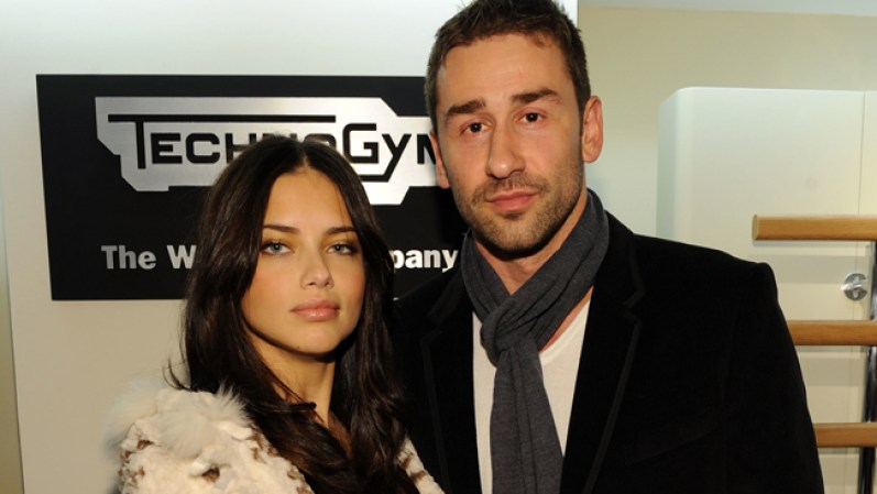 En el día de San Valentín de 2009 , el baloncelista serbio Marko Jaric se casó con la modelo brasileña Adriana Lima.