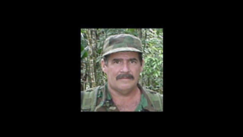 Victor Restrepo, alias Victor Tirado. Cabeza del frente del Yarí. Se le acusa de dirigir la operación para introducir "cientos de toneladas" a Estados Unidos. Se ofrecen $2.5 millones por su captura.