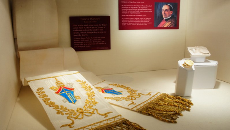 Esta fue la faja que lució a diario el Papa Juan Pablo II.