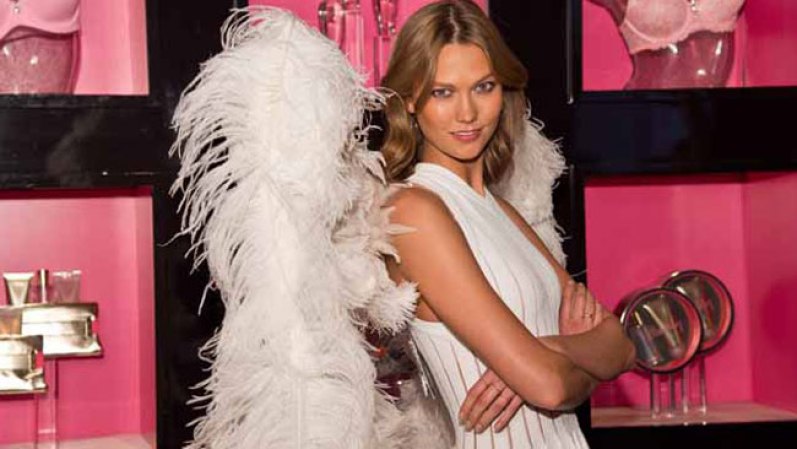 Karlie Klos es un bellezón que pertenece al selecto grupo de los ángeles de Victoria Secret.