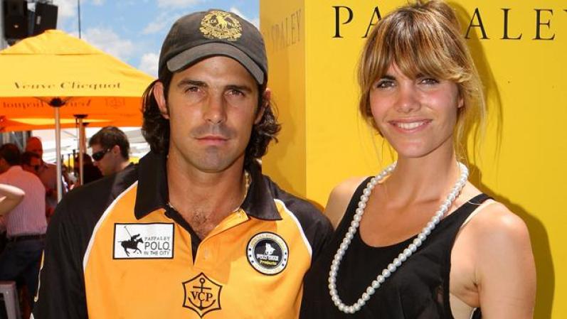 El jugador argentino de polo Nacho Figueras -nombrado Deportista Internacional del Año por la revista GQ y el segundo hombre más guapo del mundo según lectoras de Vanity Fair- con su esposa Delfina Blaquier.