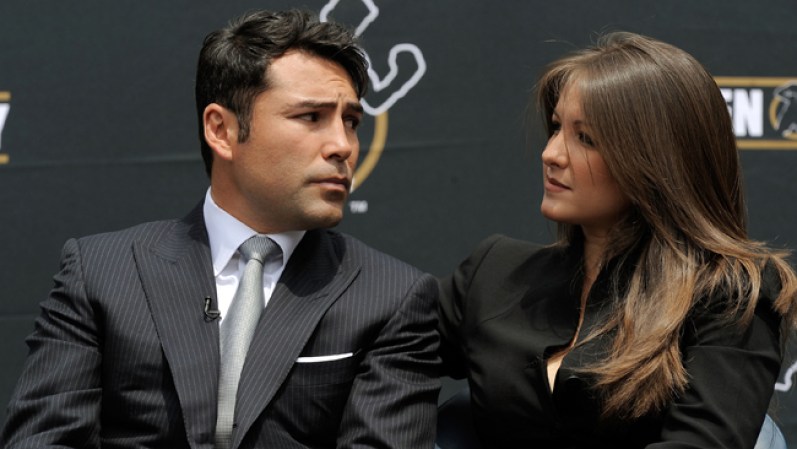 El boxeador Oscar De La Hoya se casó con la cantante Millie Corretjer en 2001. Ambos atraviesan un duro momento tras la confesión del boxeador de haber sido infiel y desarrollar adicción a las drogas.