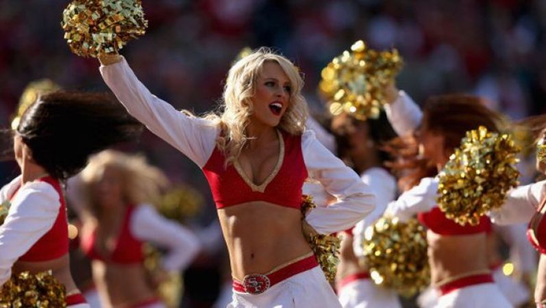 ¡Estan chicas seguro se lucirán en el partido final! Las porristas de los San Francisco 49ers, sí que tienen estilo y mucha belleza!
