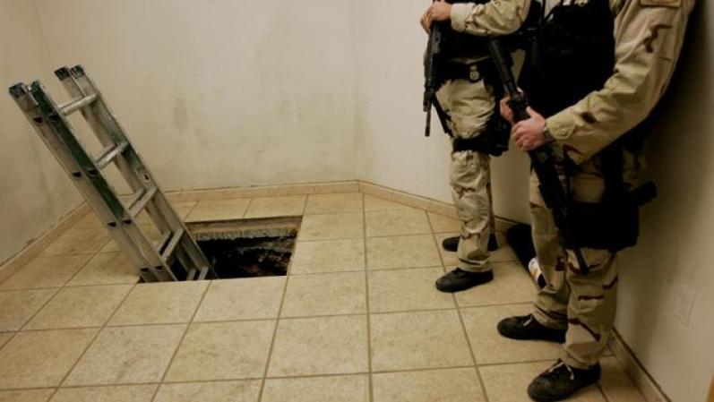 Cuando son descubiertos, los agentes esperan por períodos prolongados, para detectar a quienes lo usan y así poder arrestarlos.