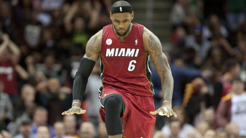Lebron celebra en Cleveland