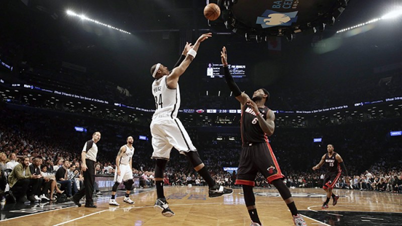 Primer triunfo de los Nets ante los Heat
