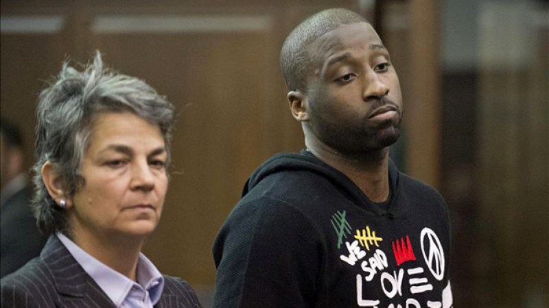 Jugador de los Knicks sale en libertad