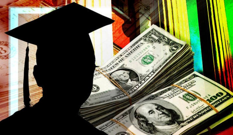 Autoridades escolares de California hacen polémica petición de millones de dólares.