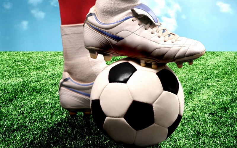 50 balones a cambio de un futbolista