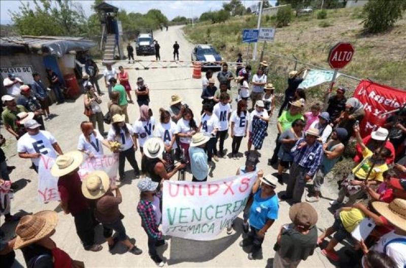 Se niegan a desaparecer bajo el agua