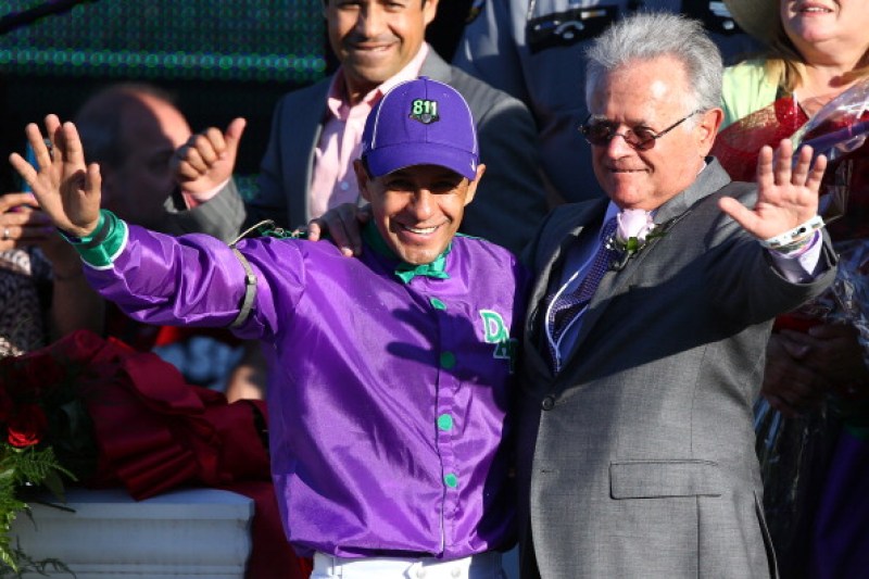 Jinete hispano gana el Kentucky Derby