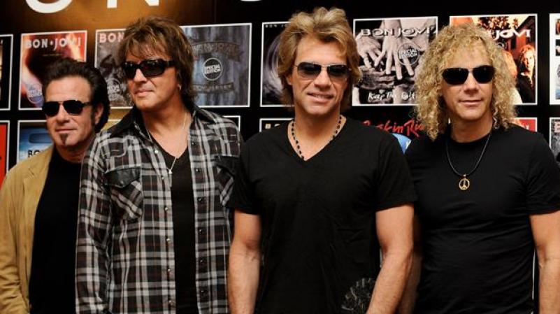 La banda de rock Bon Jovi sigue con fuerza y se colocó en 7mo lugar. $19,813,232
