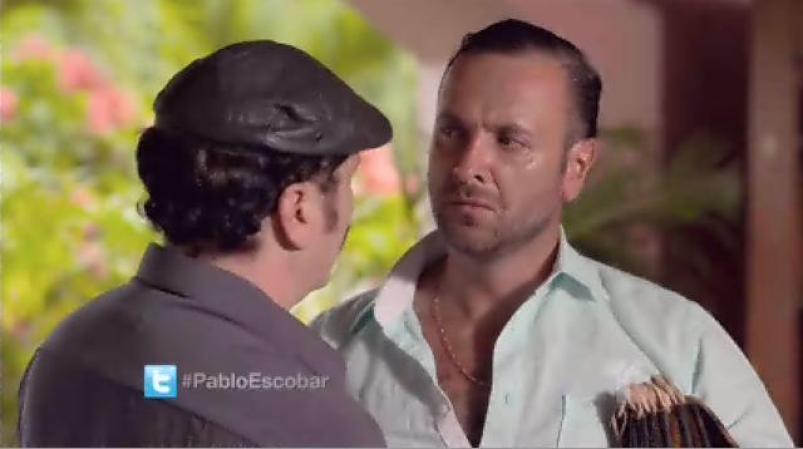 Pablo Escobar les informa a sus socios que va a mandar a matar a todo el que le obstaculice el camino, a lo cual los hermanos Motoa no están de acuerdo.