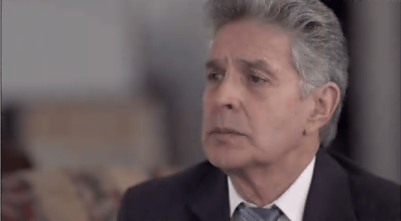 Un ex general retirado es obligado por la gente de Escobar a presentarse en su casa para ofrecerle a nombre de él 5 millones de dólares.
