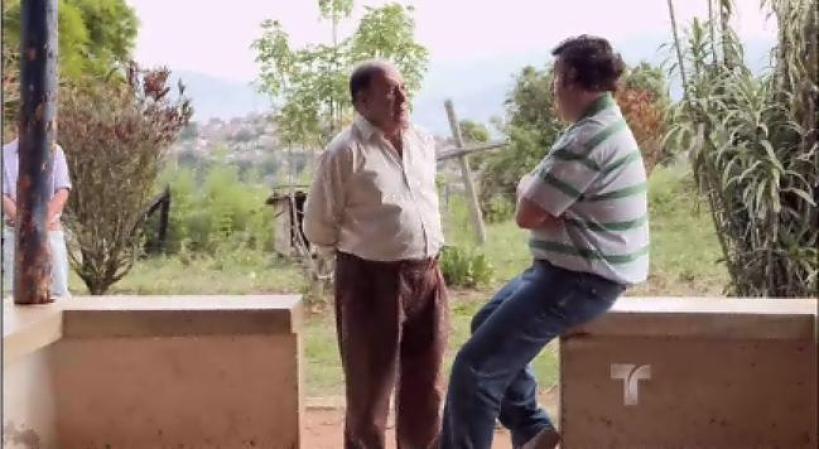 El ex general, cesado de sus funciones, busca a Escobar para que le dé trabajo, pero éste se niega.