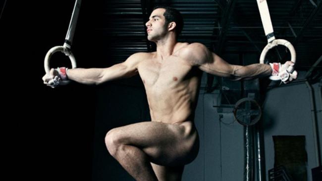 Danell Leyva desnudo