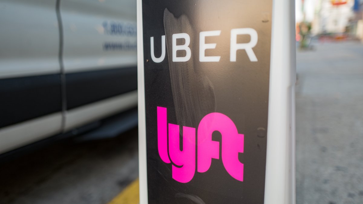 California court rules in favor of Uber and Lyft in ride-sharing case