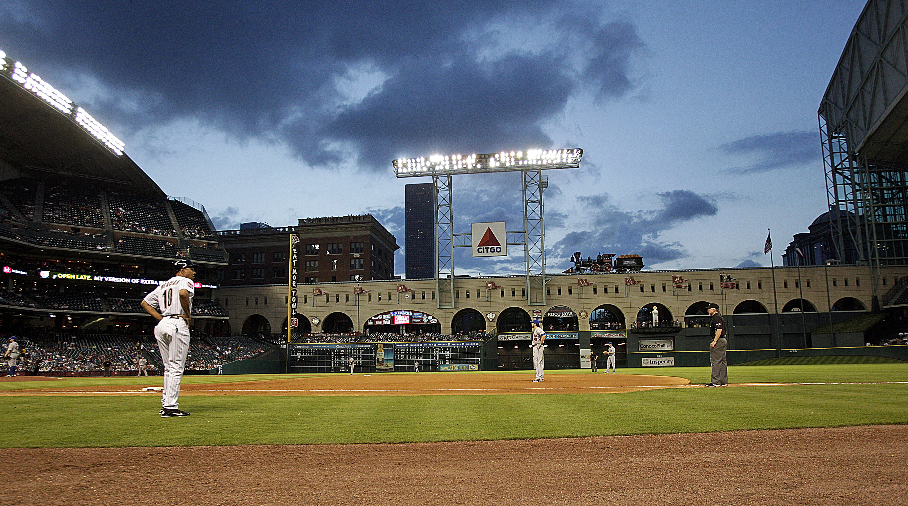 Una mirada al Minute Maid Park de Houston Telemundo 52