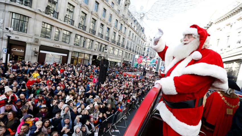 775075737GS112_Hamleys_Chri