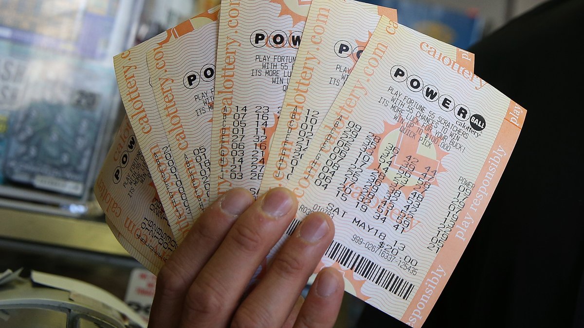 Two 5 5 Powerball Tickets Worth 1 Million Each Sold In California