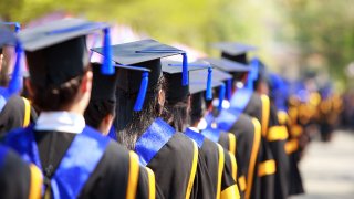 TLMD-graduacion-generica-shutterstock_273979073