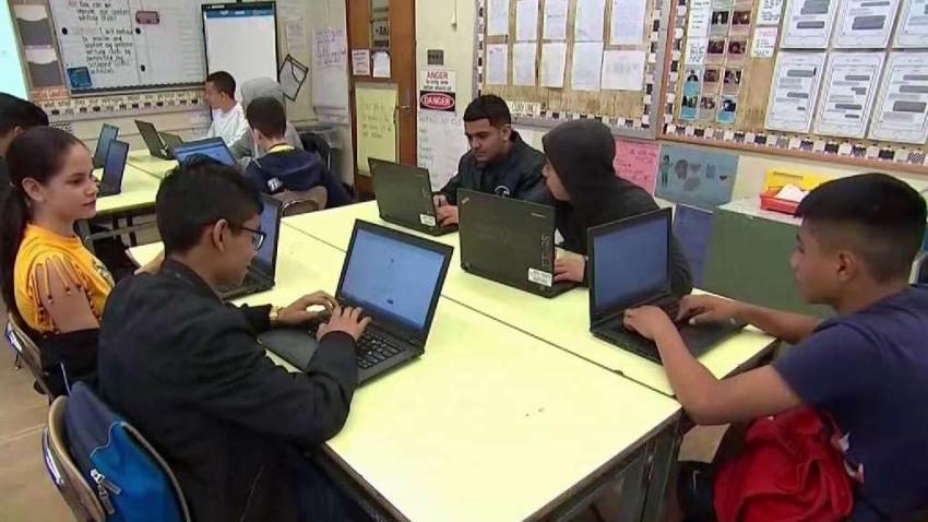 Tech_Startup_Helping_Low-Income_Students_Awarded_Grant.jpg