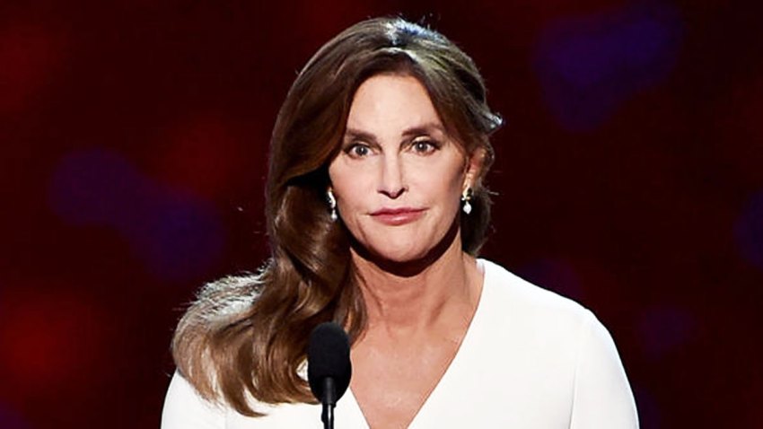 caitlyn-jenner-fiscales-los-angeles-california-kim-howe