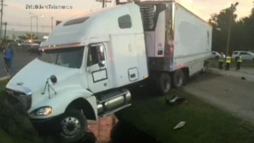 camion-atropella-motocicleta