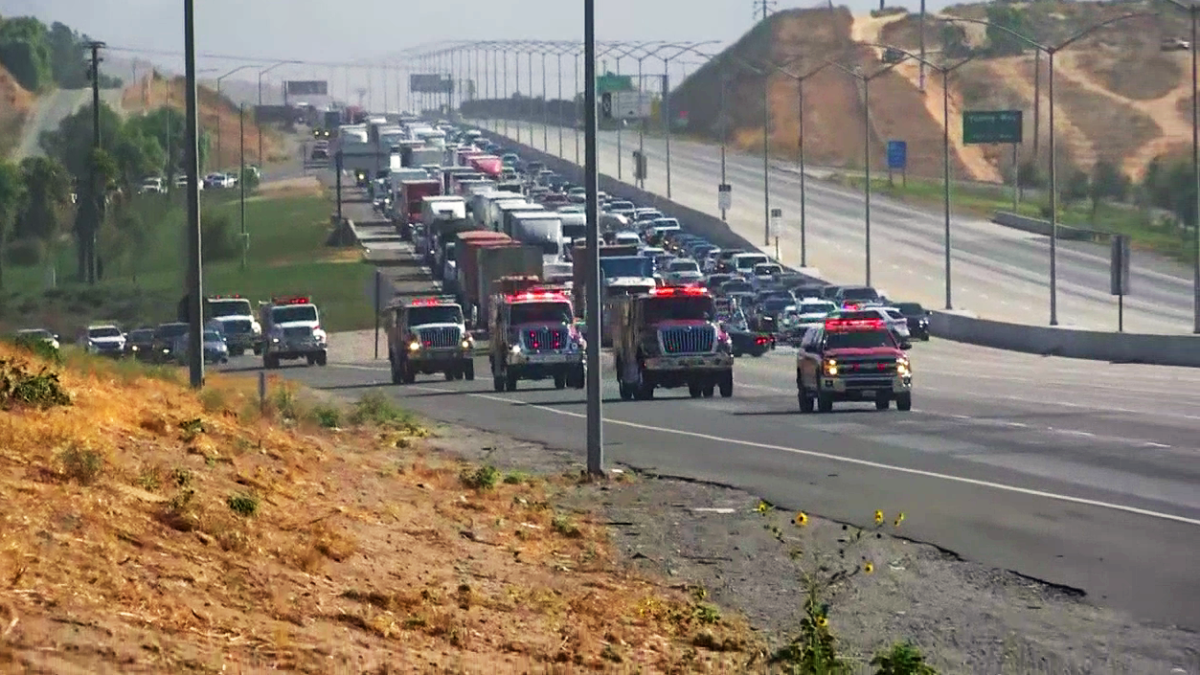 Cerrarán varios carriles de la Autopista 60 este viernes en la noche