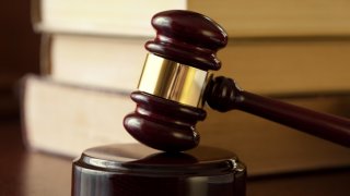 gavel-shutterstock_35523067