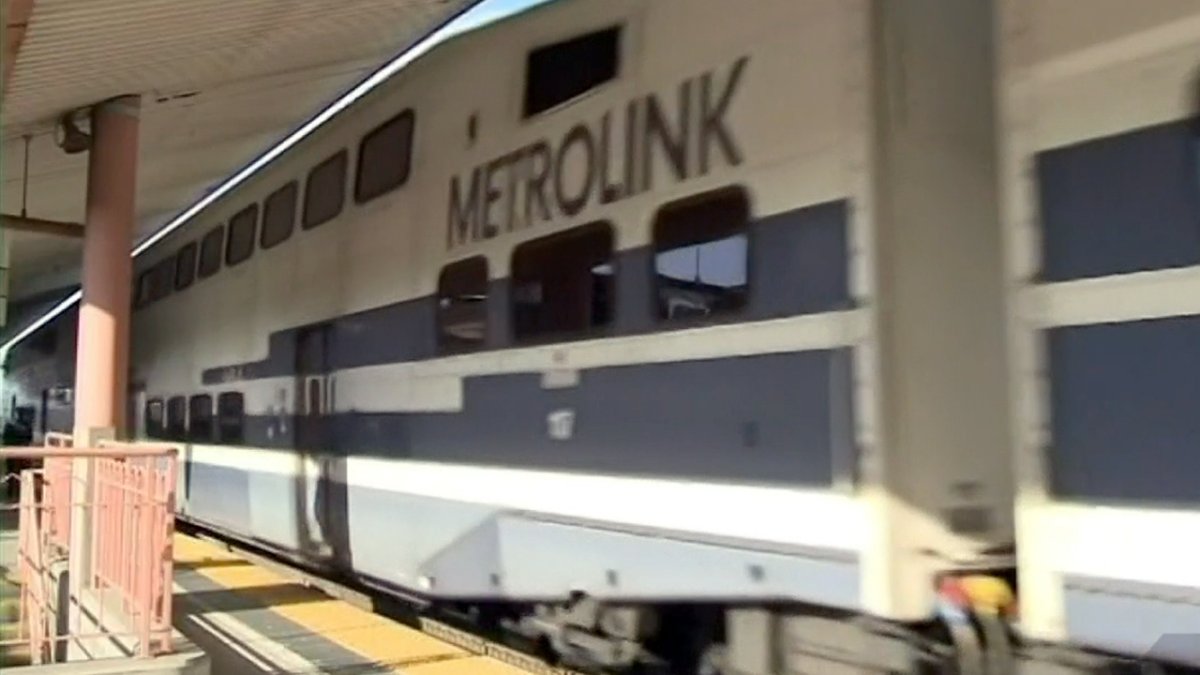 Metrolink agrega 26 trenes a su horario el 4 de abril Telemundo 52