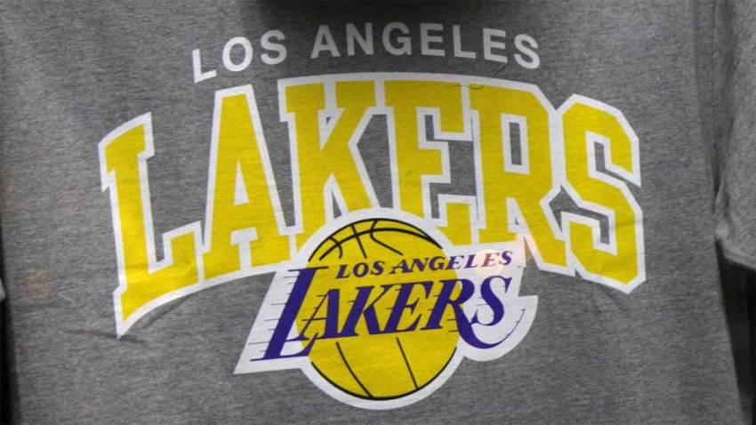 lakers-los-angeles-california-telemundo-52